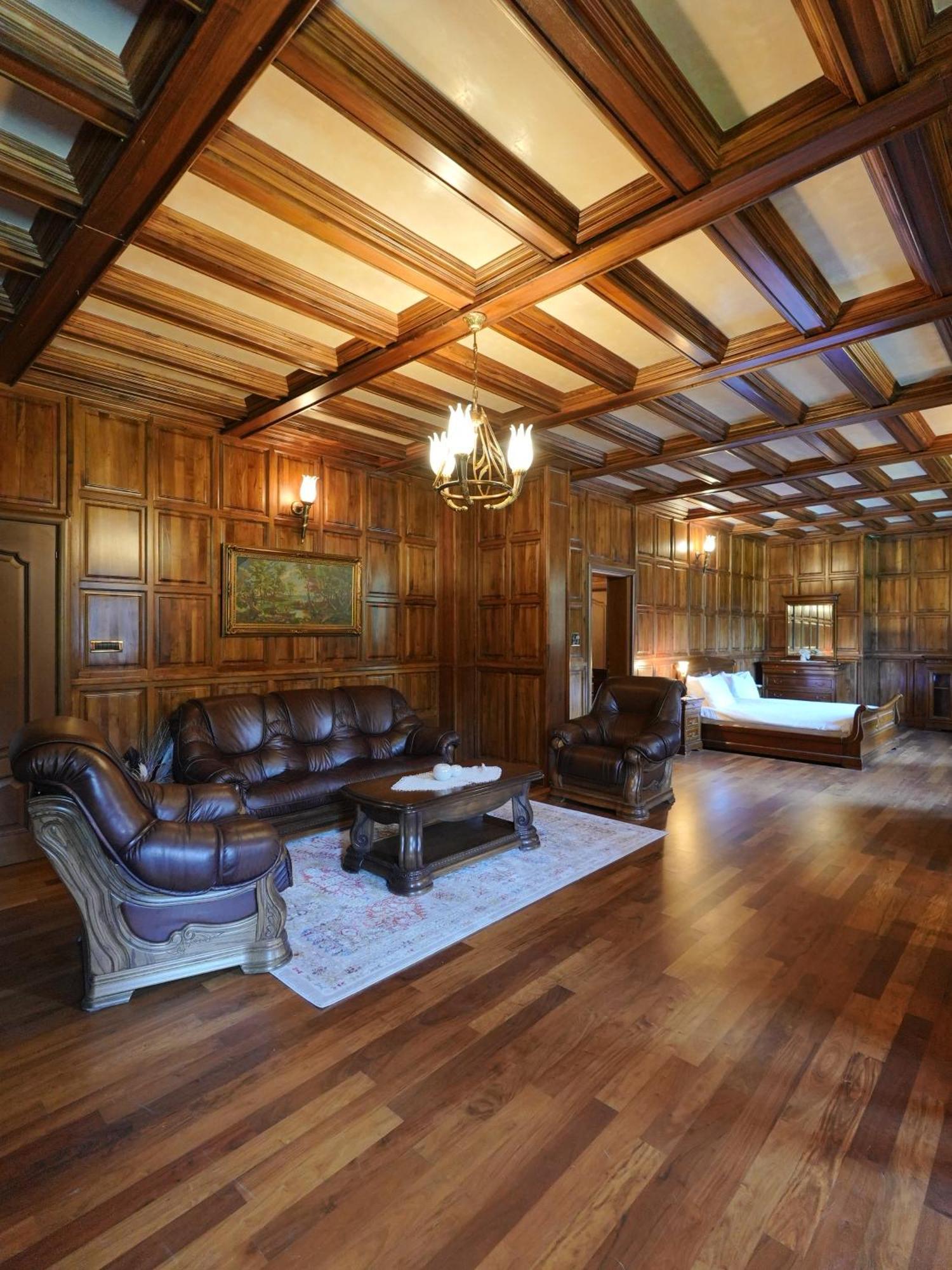 The Castle - Your Unique Way Of Retreat بوروفتس المظهر الخارجي الصورة