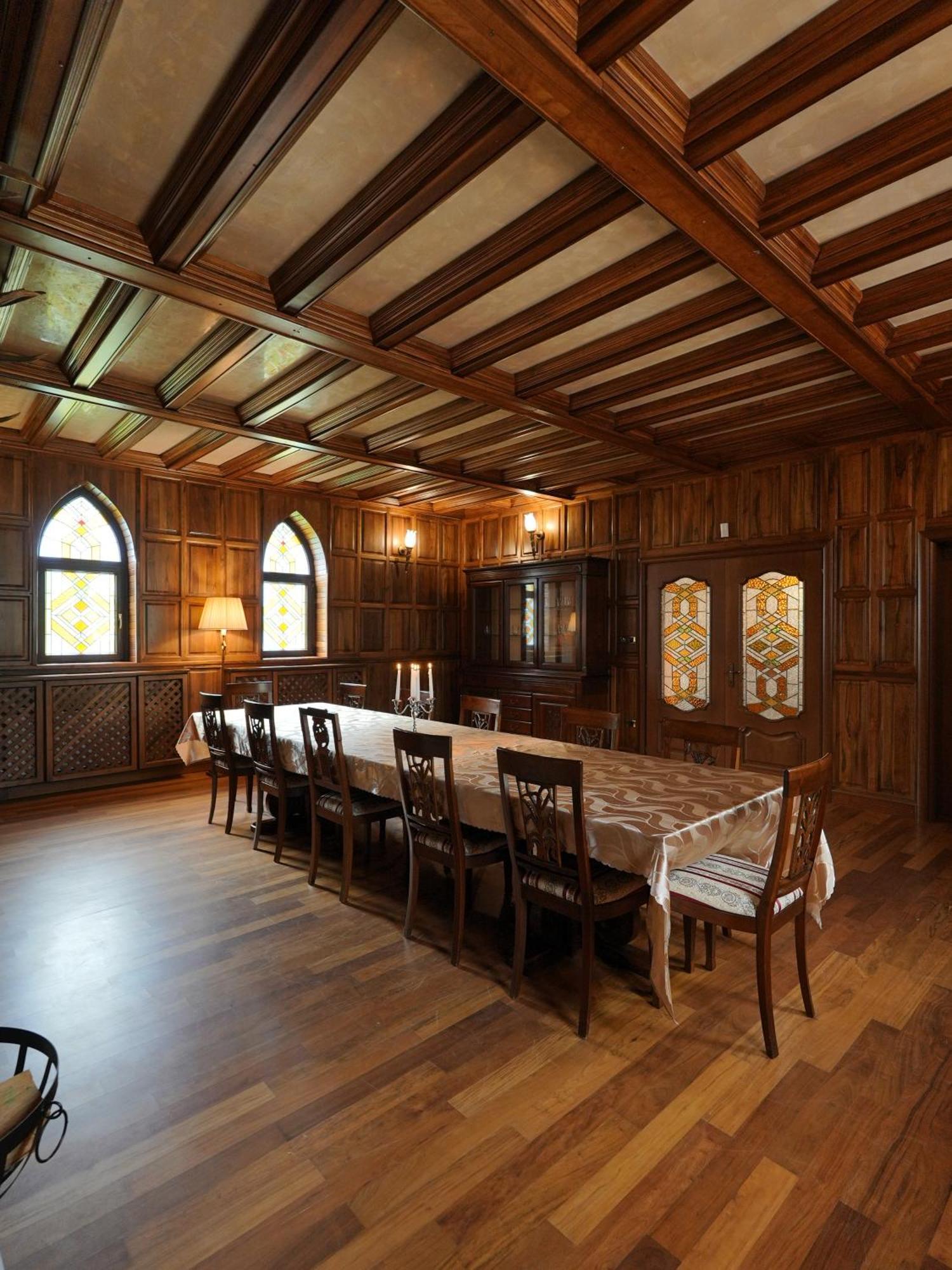 The Castle - Your Unique Way Of Retreat بوروفتس المظهر الخارجي الصورة