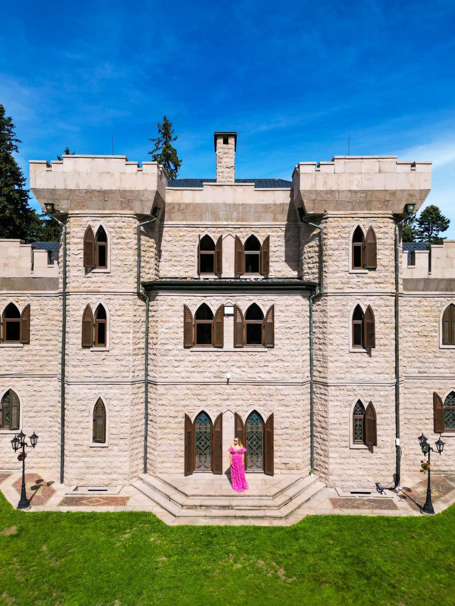 The Castle - Your Unique Way Of Retreat بوروفتس المظهر الخارجي الصورة